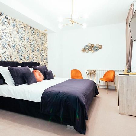 Liane Boutique Hotel Câmpulung Moldovenesc Εξωτερικό φωτογραφία