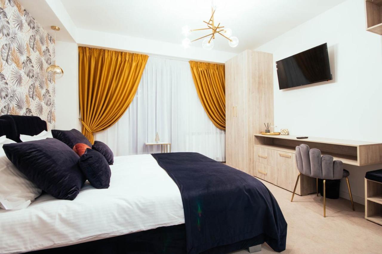 Liane Boutique Hotel Câmpulung Moldovenesc Εξωτερικό φωτογραφία