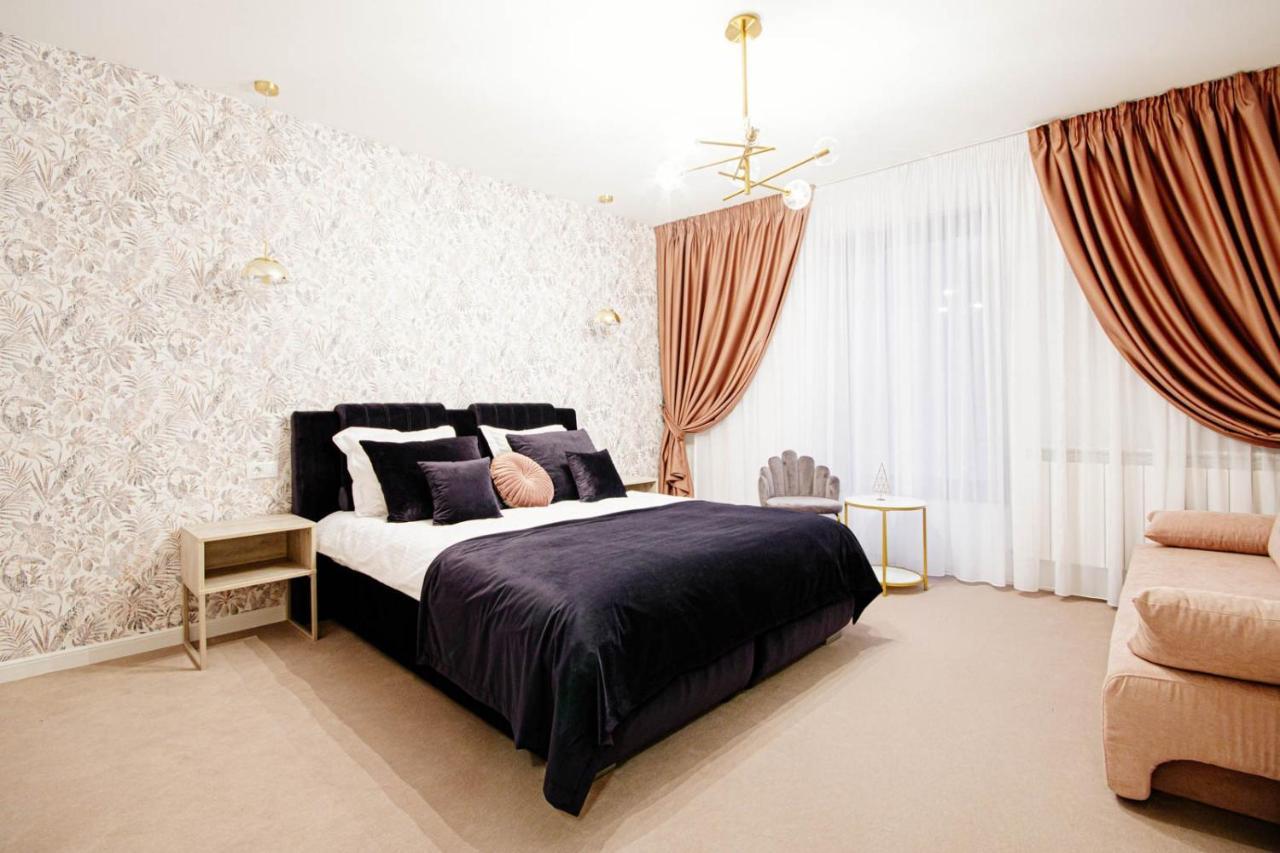 Liane Boutique Hotel Câmpulung Moldovenesc Εξωτερικό φωτογραφία