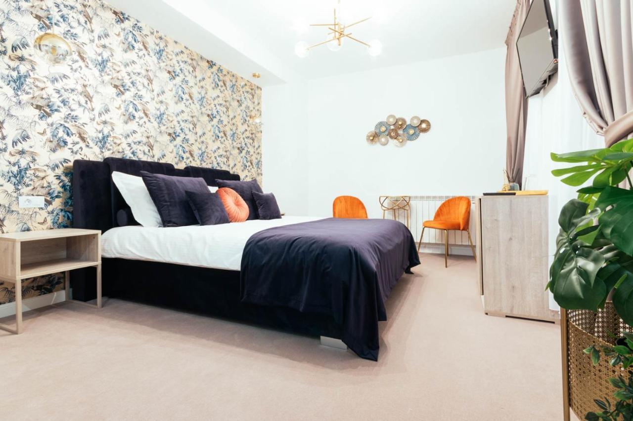 Liane Boutique Hotel Câmpulung Moldovenesc Εξωτερικό φωτογραφία